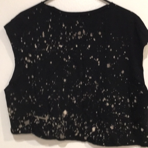 Bleached & Ripped crop top - Picture 7 of 7